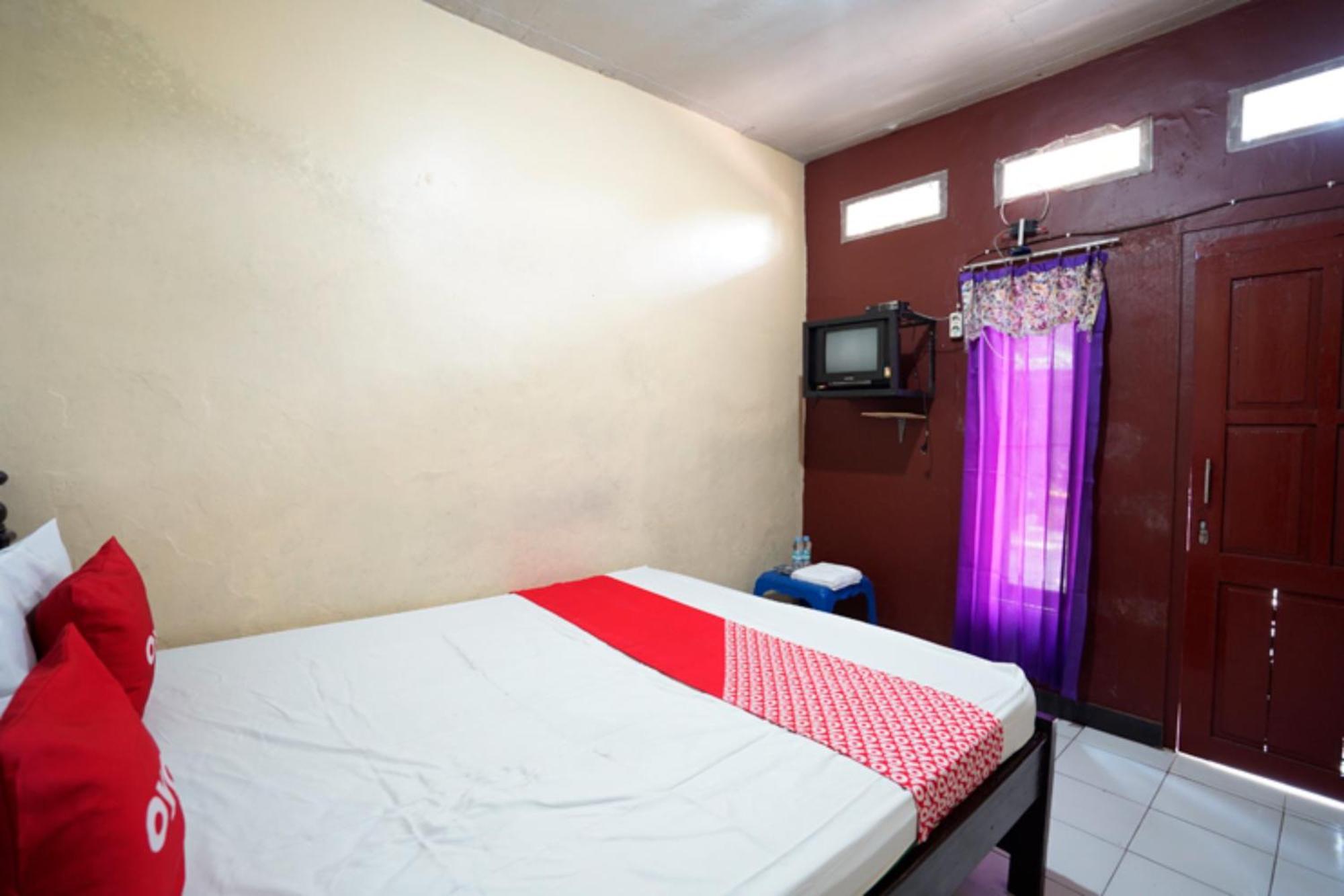 Oyo 927 Carina Hotel Claket Exterior foto