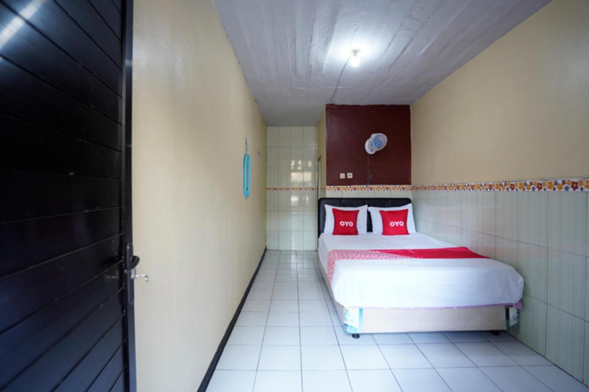 Oyo 927 Carina Hotel Claket Exterior foto