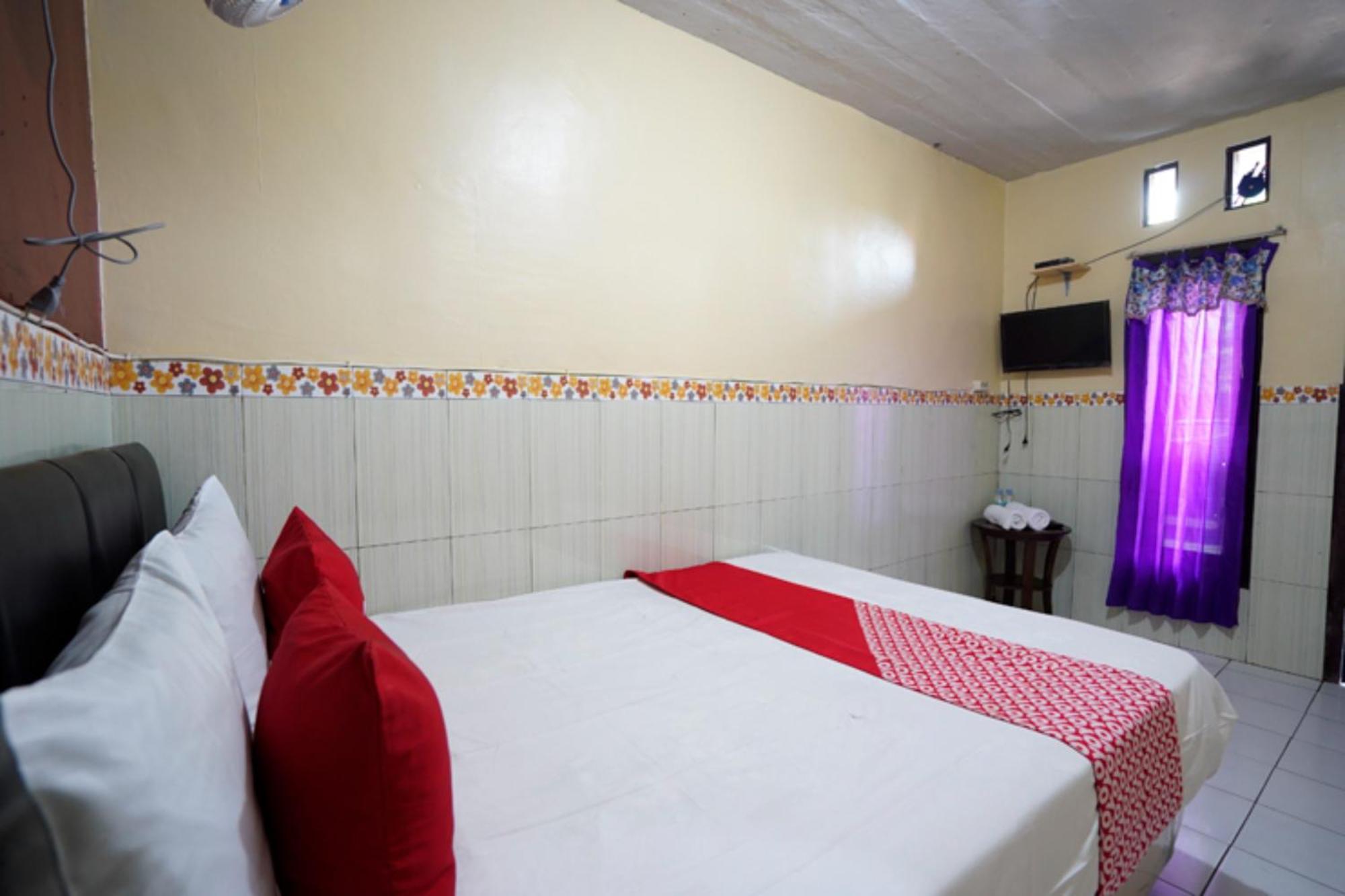 Oyo 927 Carina Hotel Claket Exterior foto